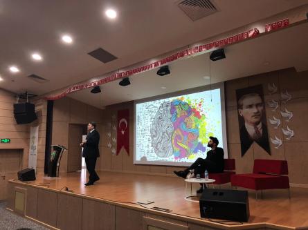 Konferanstan kareler.